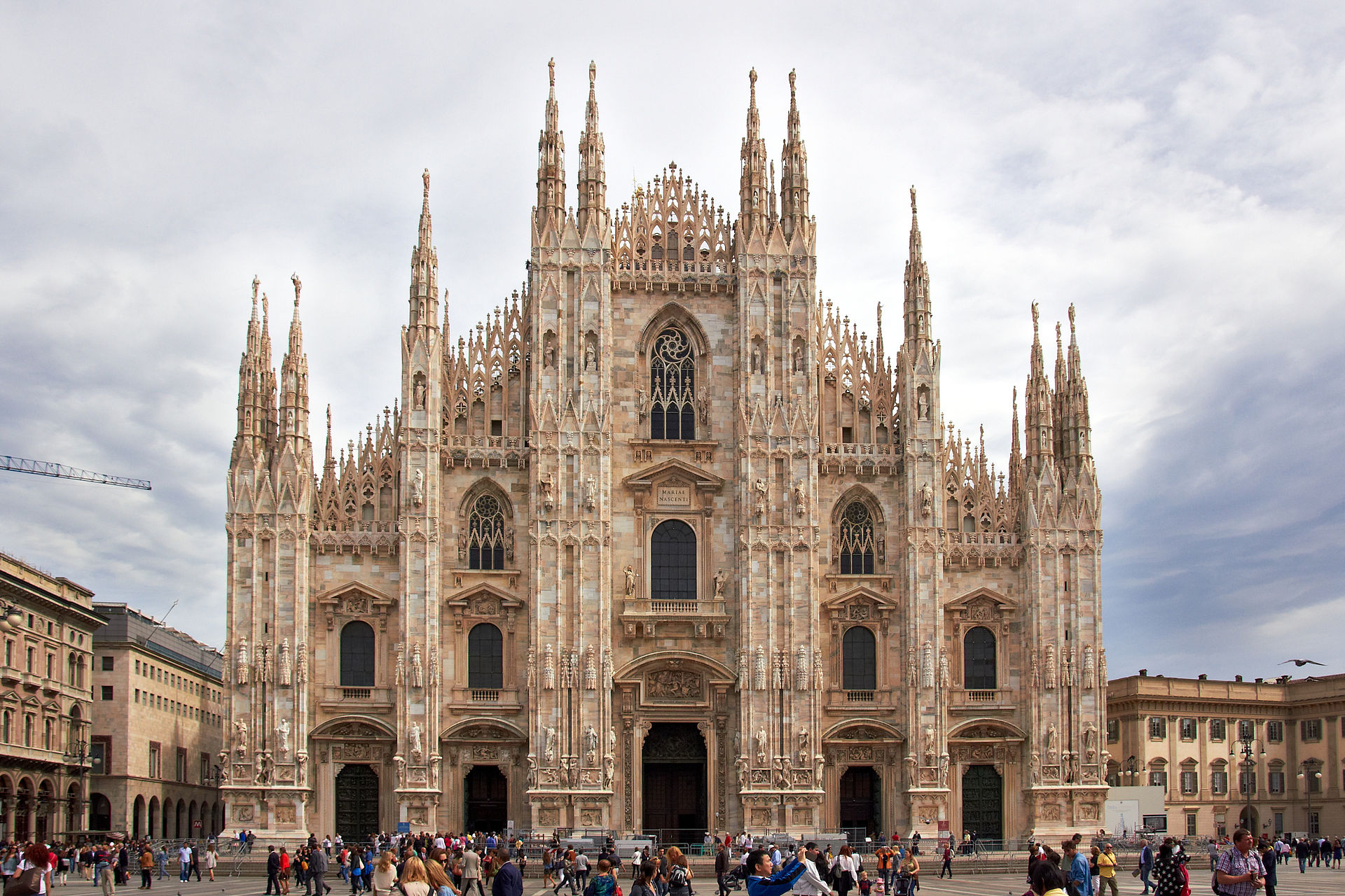 ผลการค้นหารูปภาพสำหรับ กรุงมิลาน(Milan)   โบสถ์ดูโอโม่ (Duomo di Milano)