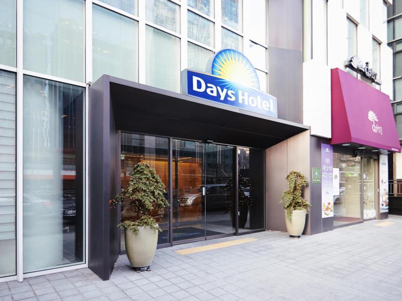 รีวิว10 โรงเเรมเเสนสบาย ราคาถูกในเกาหลี - เที่ยวต่างประเทศ เที่ยวรอบโลก