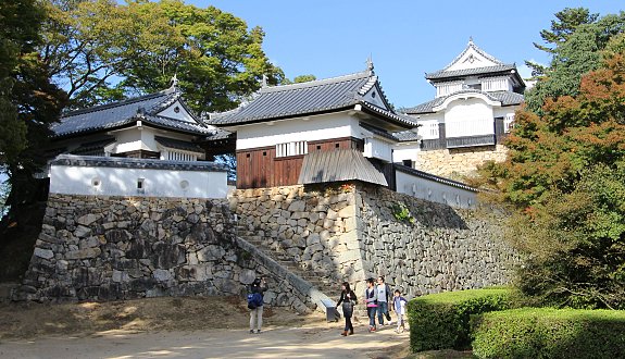 10 ปราสาทญี่ปุ่นที่ไม่ควรพลาดมาเที่ยว-ปราสาท บิทโช-มัตสึยามะ